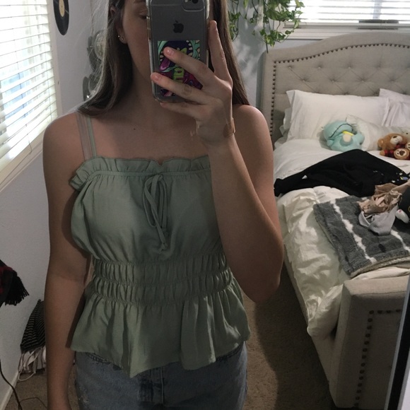 Green tank top - Picture 2 of 2